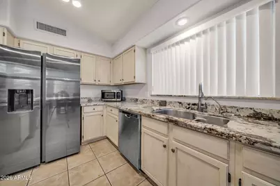 14011 W Paiute Trail, Surprise, AZ 85374 - Photo 15