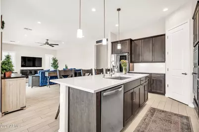 18003 N 66th Way, Phoenix, AZ 85054 - Photo 15
