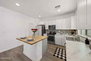 10731 W Yearling Rd, Peoria, AZ 85383 - Photo 9