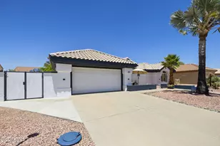 15612 W Whitewood Dr, Sun City West, AZ 85375 - Photo 5