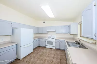 1444 Cottonwood Drive, Sierra Vista, AZ 85635 - Photo 9