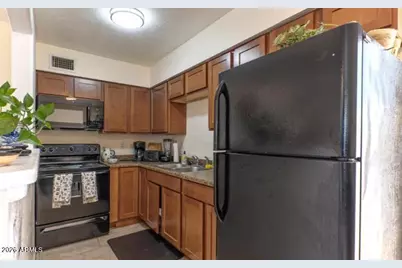 4332 N 27th Street #3, Phoenix, AZ 85016 - Photo 5