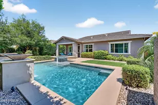 1841 E Aster Pl, Chandler, AZ 85286 - Photo 9