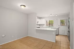 921 W University Dr, Mesa, AZ 85201 - Photo 11