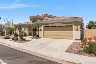 17269 N Coyote Lakes Pkwy, Surprise, AZ 85378 - Photo 3
