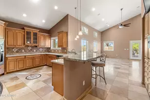 17269 N Coyote Lakes Pkwy, Surprise, AZ 85378 - Photo 29