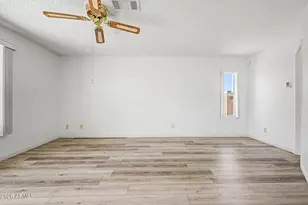 4649 E Cheyenne Dr, Phoenix, AZ 85044 - Photo 19