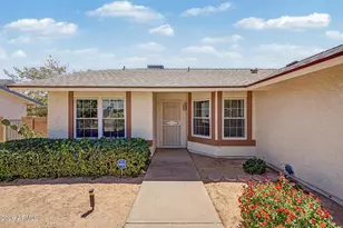 4649 E Cheyenne Dr, Phoenix, AZ 85044 - Photo 3