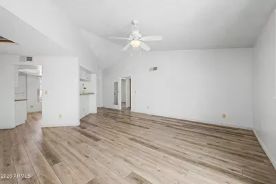 4649 E Cheyenne Drive, Phoenix, AZ 85044 - Photo 7