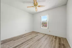 4649 E Cheyenne Dr, Phoenix, AZ 85044 - Photo 29
