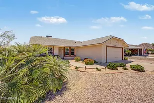 4649 E Cheyenne Dr, Phoenix, AZ 85044 - Photo 41
