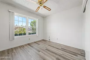4649 E Cheyenne Dr, Phoenix, AZ 85044 - Photo 27