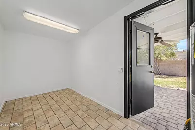 3601 E Laurel Lane, Phoenix, AZ 85028 - Photo 21