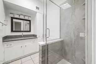 3601 E Laurel Ln, Phoenix, AZ 85028 - Photo 15