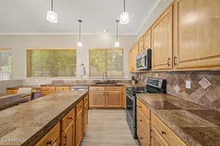 1937 W Lark Dr, Chandler, AZ 85286 - Photo 5