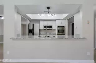 1206 E Greenway Dr, Tempe, AZ 85282 - Photo 15