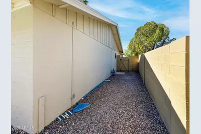 1206 E Greenway Drive, Tempe, AZ 85282 - Photo 35