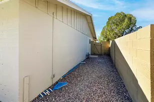 1206 E Greenway Dr, Tempe, AZ 85282 - Photo 35