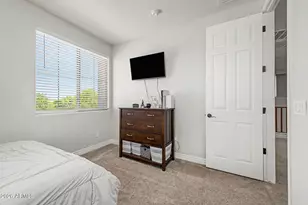 13642 S 176th Ave, Goodyear, AZ 85338 - Photo 31