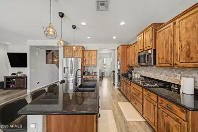 13642 S 176th Avenue, Goodyear, AZ 85338 - Photo 17