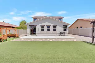 2307 W Desert Ln, Phoenix, AZ 85041 - Photo 57
