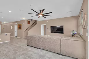 2307 W Desert Ln, Phoenix, AZ 85041 - Photo 29