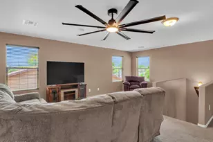 2307 W Desert Ln, Phoenix, AZ 85041 - Photo 41
