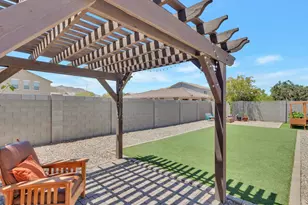 2307 W Desert Ln, Phoenix, AZ 85041 - Photo 7