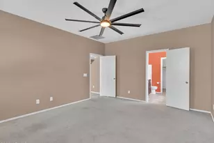 2307 W Desert Ln, Phoenix, AZ 85041 - Photo 35