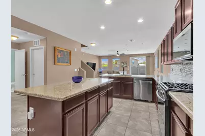 2307 W Desert Lane, Phoenix, AZ 85041 - Photo 21