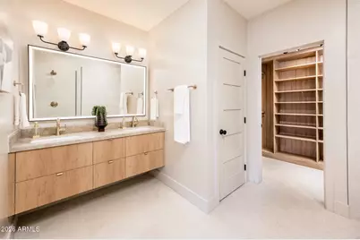 8407 E Rancho Vista Drive, Scottsdale, AZ 85251 - Photo 25