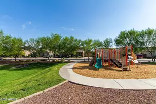 10122 W El Cortez Pl, Peoria, AZ 85383 - Photo 31
