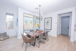 2037 W Kinfield Trail, Phoenix, AZ 85085 - Photo 7