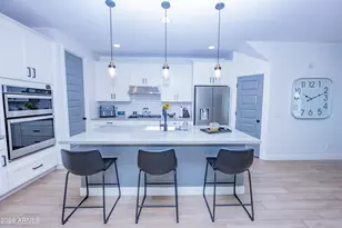 2037 W Kinfield Trail, Phoenix, AZ 85085 - Photo 15