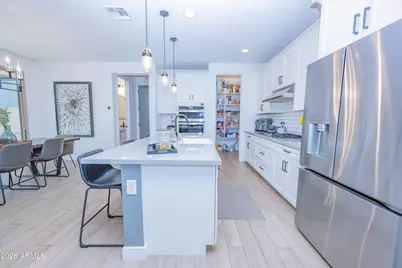 2037 W Kinfield Trail, Phoenix, AZ 85085 - Photo 9