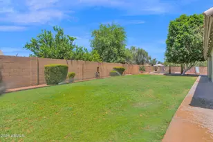 360 S Pineview Dr, Chandler, AZ 85226 - Photo 27
