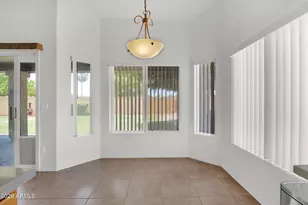 360 S Pineview Dr, Chandler, AZ 85226 - Photo 15
