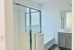 3637 S 57th Ln, Phoenix, AZ 85043 - Photo 3
