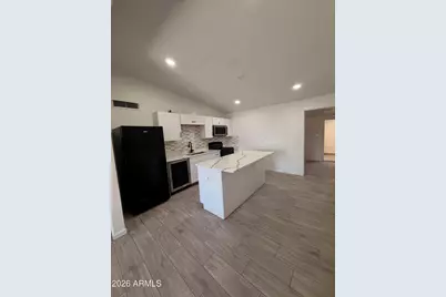 6944 W Verde Lane, Phoenix, AZ 85033 - Photo 3