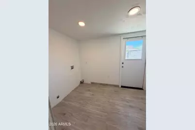 6944 W Verde Lane, Phoenix, AZ 85033 - Photo 11