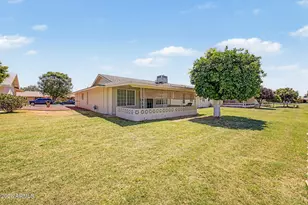 10609 W Tropicana Cir, Sun City, AZ 85351 - Photo 41