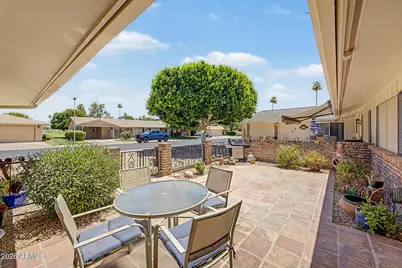 10609 W Tropicana Circle, Sun City, AZ 85351 - Photo 11