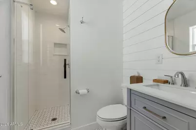 828 E Myrtle Avenue, Phoenix, AZ 85020 - Photo 19
