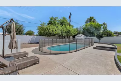 828 E Myrtle Avenue, Phoenix, AZ 85020 - Photo 29