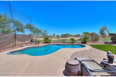 43402 W Rio Bravo Drive, Maricopa, AZ 85138 - Photo 11