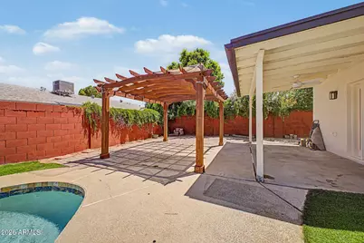 814 E Chilton Drive, Tempe, AZ 85283 - Photo 47