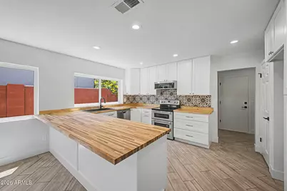 814 E Chilton Drive, Tempe, AZ 85283 - Photo 23