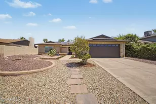 814 E Chilton Dr, Tempe, AZ 85283 - Photo 1