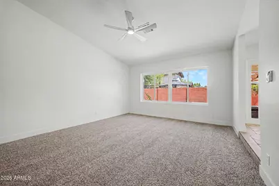 814 E Chilton Drive, Tempe, AZ 85283 - Photo 15
