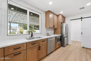 2410 E Wesleyan Dr, Tempe, AZ 85282 - Photo 9